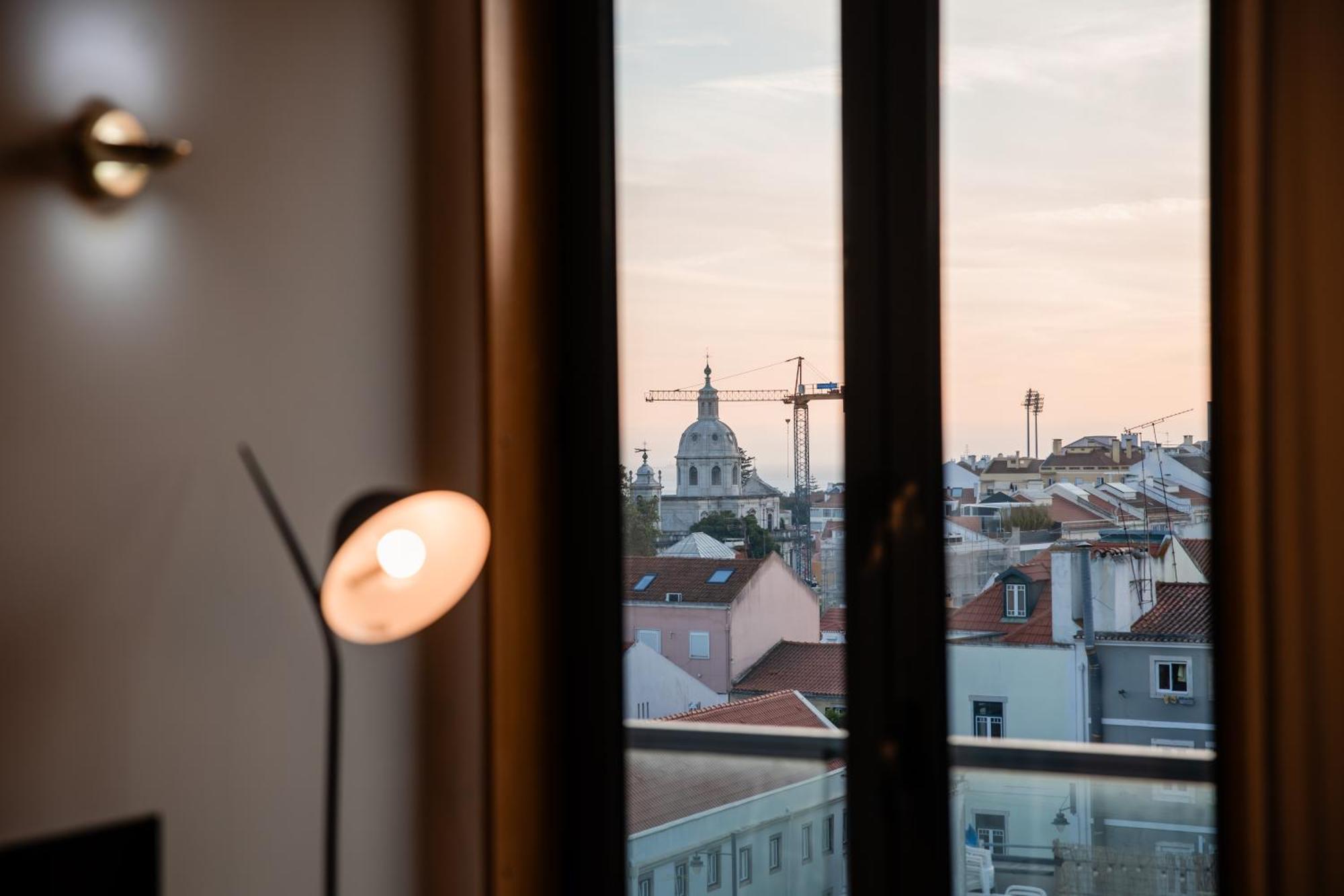 Premium Flat At Ajuda/Belem With Balcony, Parking! Leilighet Lisboa Eksteriør bilde