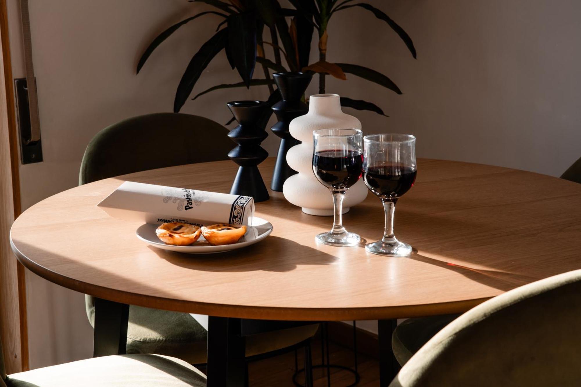 Premium Flat At Ajuda/Belem With Balcony, Parking! Leilighet Lisboa Eksteriør bilde